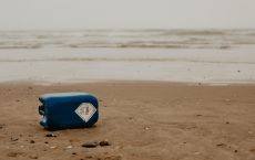 Image of litter on beach